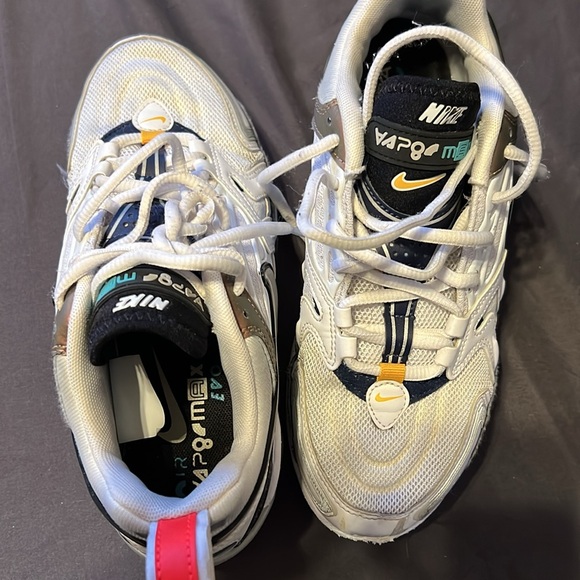 Women’s Nike air max evo - Picture 4 of 6